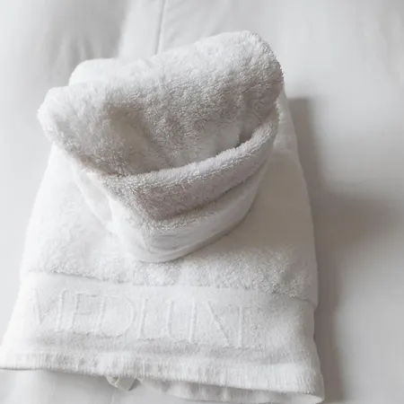 Medluxe Easy Acropolis Apartment!